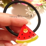 再販×2！ポメラニアンのスイカ食べちゃった🍉スワロフスキー付きキラキラ✴️ヘアゴム❤️✨ 送料無料 夏 犬 大人可愛い プチプラ プレゼント ラッピング