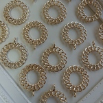 【4個】 チェーン リング チャーム 26×31mm ゴールド