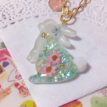 うさぎ　アクセサリー