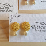 刺繍のイヤリング