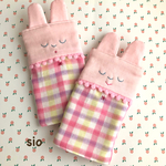  うさぎさんの抱っこ紐よだれカバー ピンク×ピンク