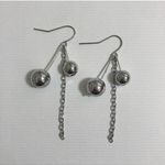 シルバーメタルチェーンピアス
