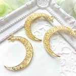 【再入荷】5個セット☆大きめ　ゴールド透かし月チャーム　ペンダントトップ