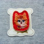 刺繍ブローチ　猫　＊トラ　オレンジ＊