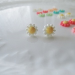 ☆ミニフラワーカボション　ピアス（711）