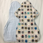 <防水>布ナプキン＊スーパーロングサイズ、パット付き/ネコと水色