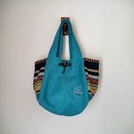 コロコロパンダ刺繍のころりんバッグ(ターコイズ)