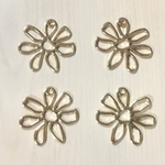 ●26㎜● GOLD FLOWER METAL CHARM PARTS