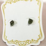 天然モルダバイト チタンピアス