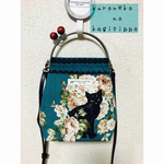 mi-na0917さま専用♡黒猫さんのベンリーがま口ポシェット(ブルーグリーン)