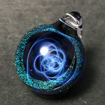  ≪宇宙の輝き»　ガラスのペンダント Glass accessories  宇宙