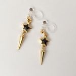 スワロフスキー☆漆黒の星とスタッズのイヤリング（ノンホールピアス） 