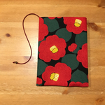 《 四六判》ブックカバー  ハンドメイド    つばき