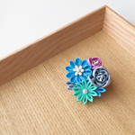 つまみ細工 青いお花のブローチ・帯留め