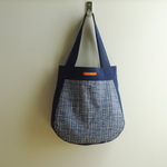 手描きチェックのエッグバッグ【ネイビー】