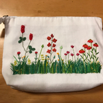 手刺繍ポーチ
