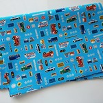 〈約60×40〉【大判】 くるま柄②(水色) ランチョンマット 