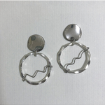 シルバーフープメタルピアス