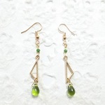 ドロップピアス(緑色)