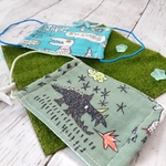 【送料込】コミックダイナソーのガーゼマスク(子供用)☆ 男の子2枚セット グリーン／ブルー  