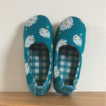 ルームシューズ 木のみバルーン トルコ色 