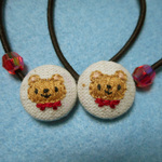 くまさんの刺繍（アイボリー）ヘアゴム2本セット