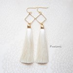 スパークルスクエアGとタッセル（オフホワイト・4サイズ）♡ピアス・イヤリング♪【K18・K14GF/14kgf対応】