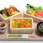 『ちらし寿司3段会席弁当～②～♪』