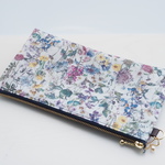 ★LIBERTY　リバティ　Wild Flowers ワイルド・フラワーズ　中布・内ポケット・カードポケット付きポーチ　
