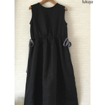黒リネンのリボンワンピース