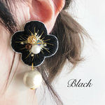 刺繍お花ピアス《Black》/イヤリング
