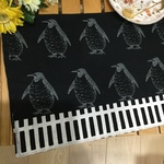 ⭐️只今専用ページ⭐️特別オーダー【再2】ペンギン❤️25×35北欧風両面モノトーンランチョンマット⭐️幼稚園⭐️保育園⭐️小学校給食⭐️お名前タグサービス⭐️
