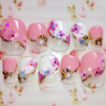 RUNA♪ベリショベビーピンクホロフラワーネイルチップ