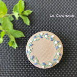 花かんむりの刺繍ブローチ(青)