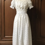 【sakura様オーダー品】白いスズランのロングワンピース