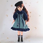 秋のＡラインワンピース　グリーン小花/ネイビー＊リカちゃん