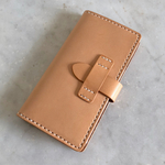 【再再…販】名入れ無料♪総手縫い　栃木レザー♪シンプル 手帳型 iPhone6/6s/7/8/SE2(新型SE)ケース