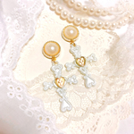 パールカボションとロマンティッククロス ピアス/イヤリング