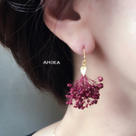 リーフde かすみ草    フラワーピアス/イヤリング           フラワー  ウェディング         ボルドー      ゆらゆら揺れる    ブーケピアス パーツ変更