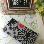 送料無料♡手描き風花柄 グレー✕ピンク♡スマート長財布