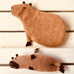  maromaro421様オーダー作品『のほほんカピバラのミニポーチ(二代目)＆ゆる〜いカピバラのストラップ２点セット』