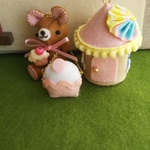 おうちのチャーム付きくまちゃん（カップケーキ/ピンク）