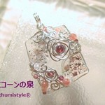 レピドクロサイト・イン・クォーツペンダント（ワイヤーアートジュエリー☆ワイヤーアクセサリー☆ワイヤーラッピング天然石ネックレス）