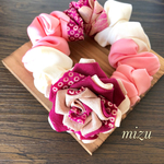 ふんわり  八掛シュシュ【つまみ細工 薔薇】