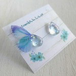 蝶の涙。《樹脂》ピアス【ブルーグリーン】