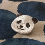 再販【ほんわかパンダ】刺繍ブローチ