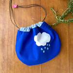レイニーブルー 雲の刺繍 巾着