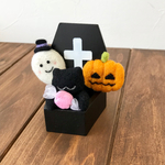 ハロウィン🎃 黒猫の棺桶キノコ付きインテリア
