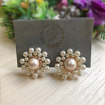 Sale!結婚式やお呼ばれに♡パールフラワーイヤリング or ピアス