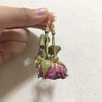バラとユーカリのドライピアス